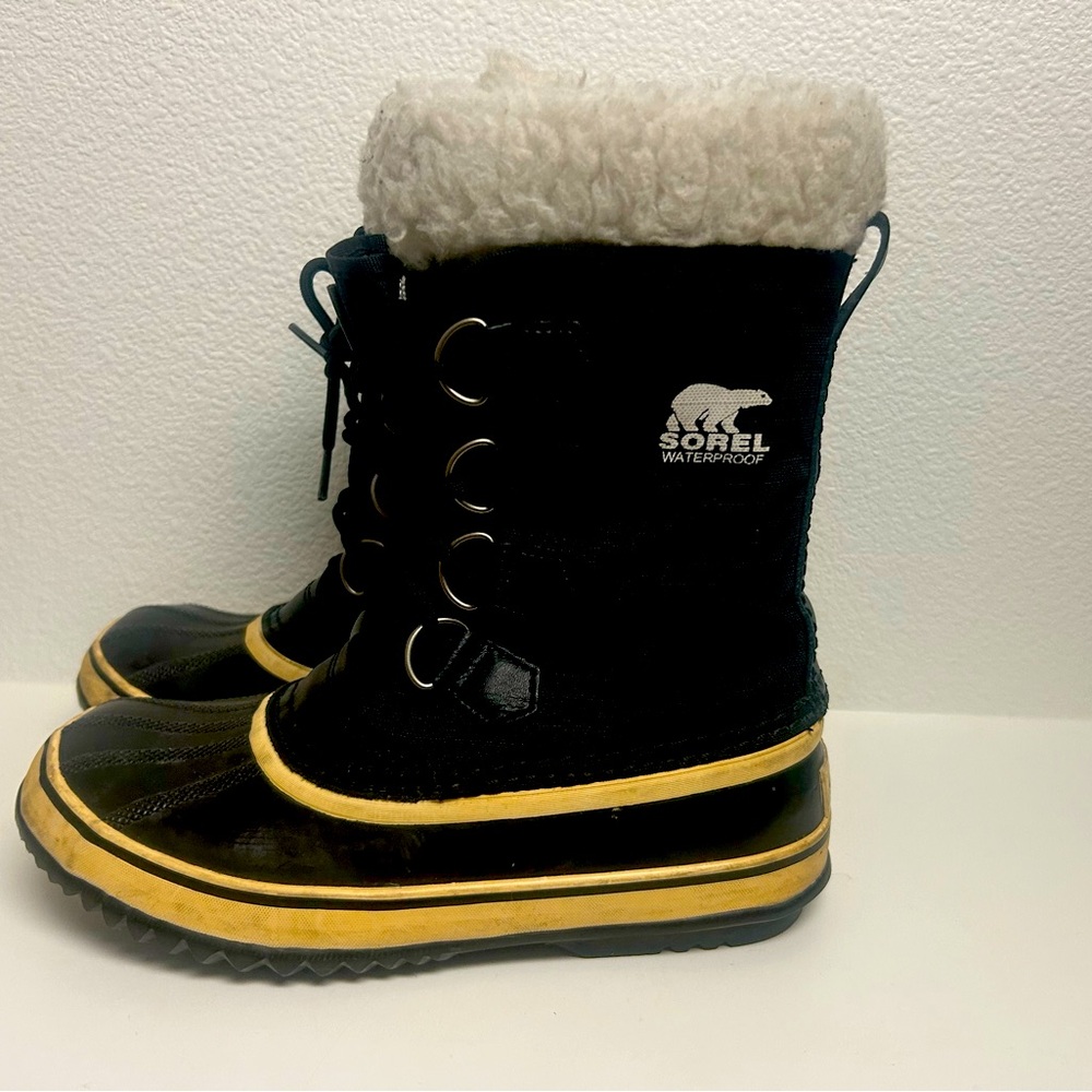 Sorel Women’s Sz 7 Black Faux Fur Lined Waterproof Snow Duck Boots NL1495-011
